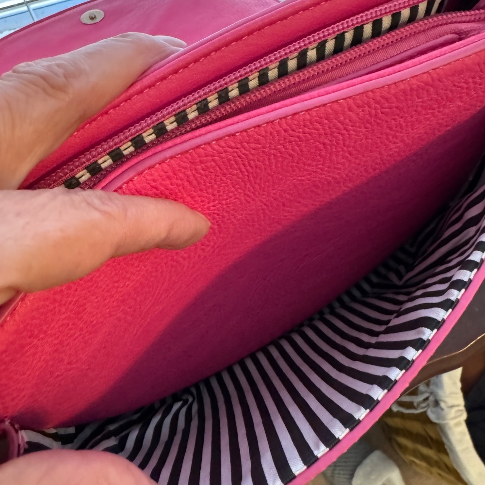 Purse - Picture 5 of 6